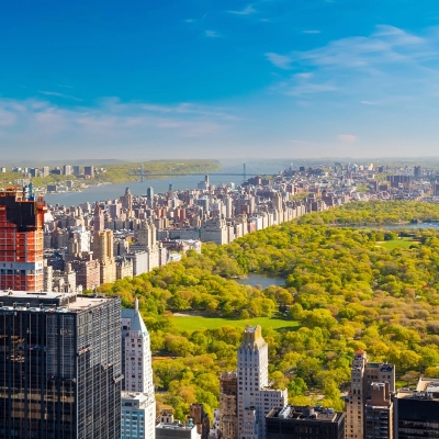 Experience the Hustle of NYC While Experiencing The Warmth of Our Hospitality During Your Stay Experience the Hustle of NYC While Experiencing The Warmth of Our Hospitality During Your Stay